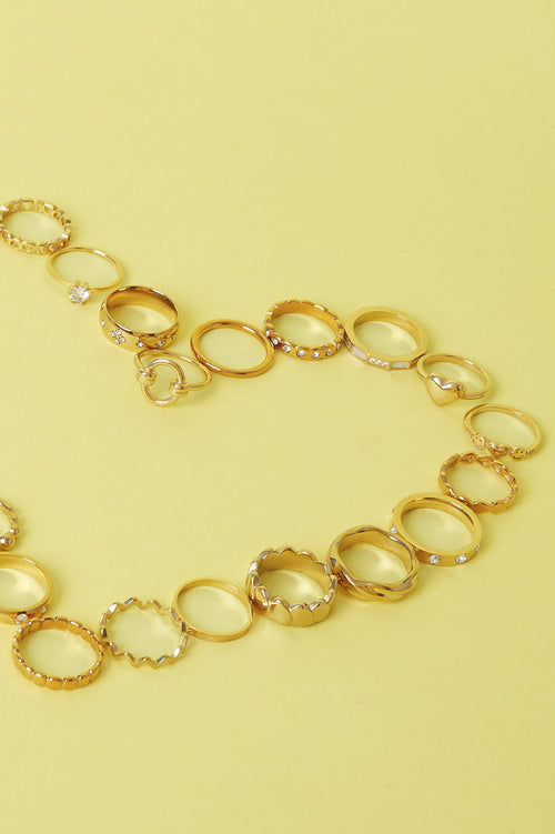 Draped statement ring