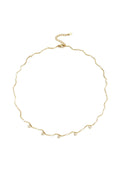 Necklace with zigzag pattern and stones